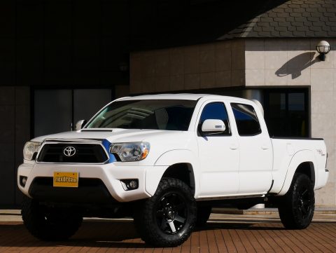 タコマ　TACOMA　４WD　ダブルキャブ　ロングベッド　TRDスポーツ　リフトアップ　フレックスドリーム　初売り